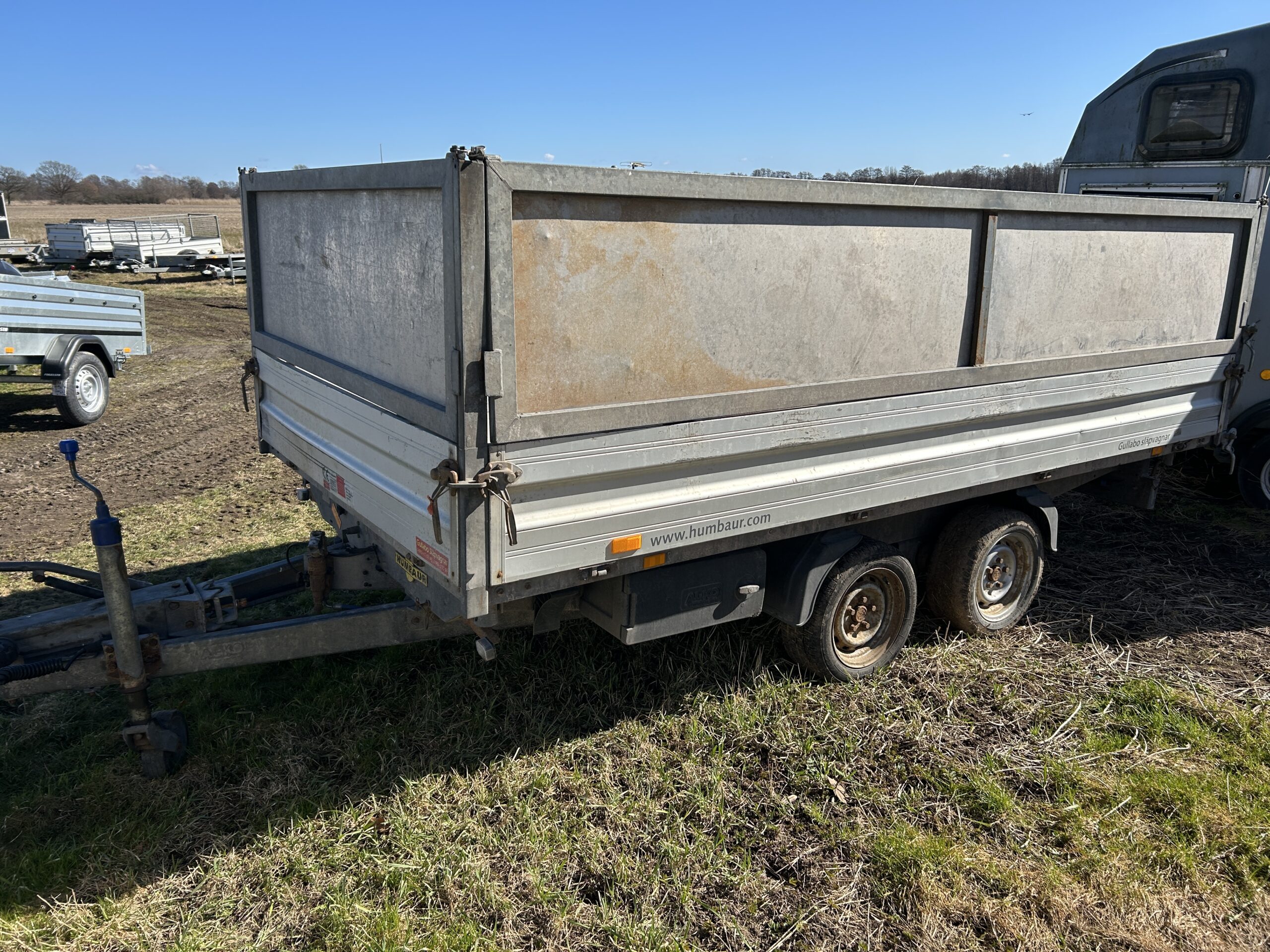 Humbaur HTK 3500.37 -12 med f-lämmar